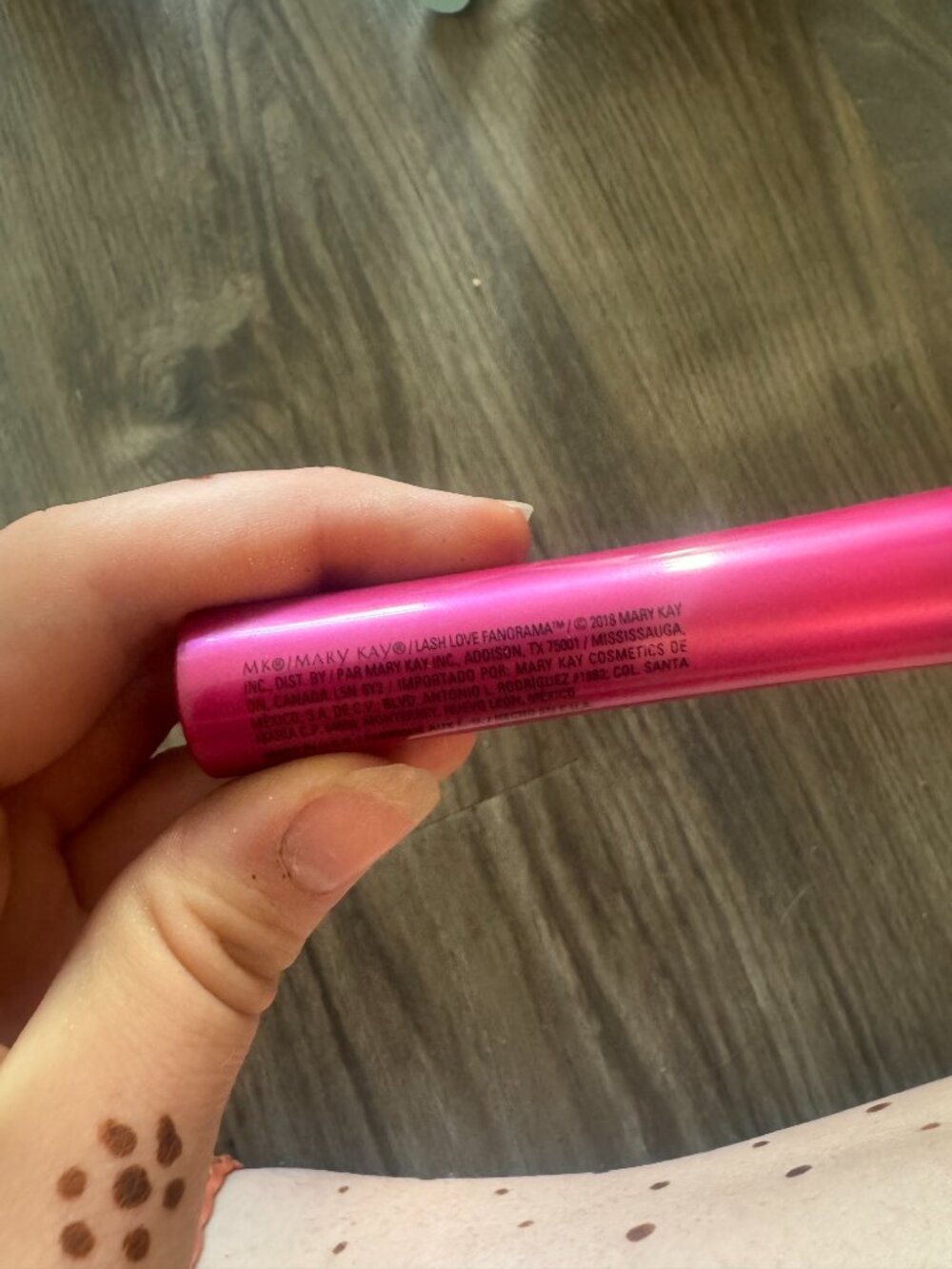 mascara - Picture 7 of 10